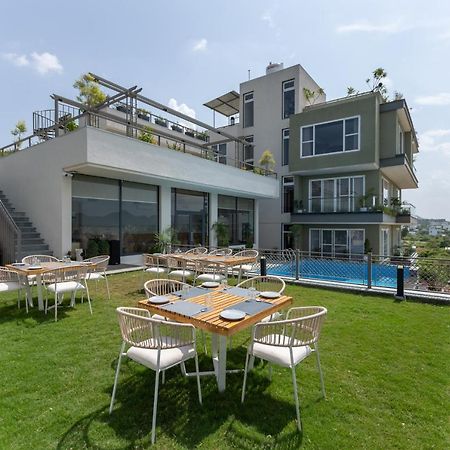 Suramya-A Luxury Boutique Hotel Udaipur Exterior foto